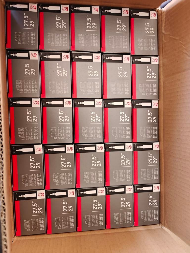 Lot de 25 pneus VTT neufs de 29 pouces, Enlèvement ou Envoi