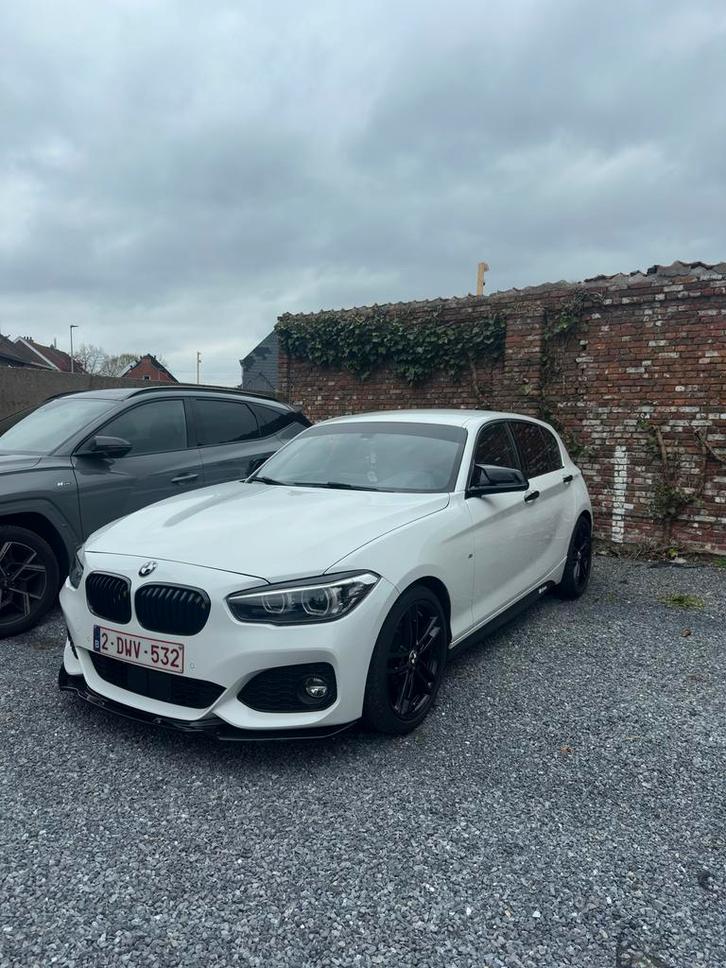 Bmw F20 118i, Autos, BMW, Particulier, Série 1, ABS, Airbags, Air conditionné, Apple Carplay, Bluetooth, Ordinateur de bord, Air conditionné automatique