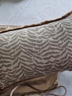 Coussins neufs maison du monde, Huis en Inrichting, Woonaccessoires | Plaids en Woondekens, Ophalen