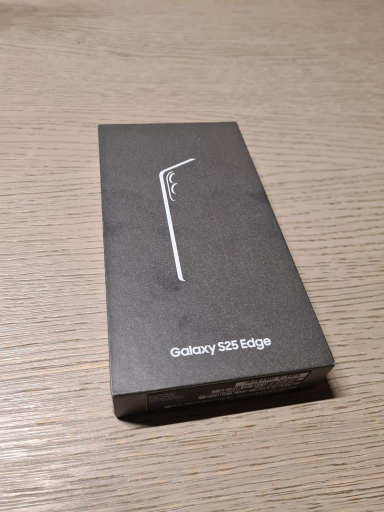 Samsung Galaxy S25 Edge — SM-S937B/DS | 256 Go, Enlèvement