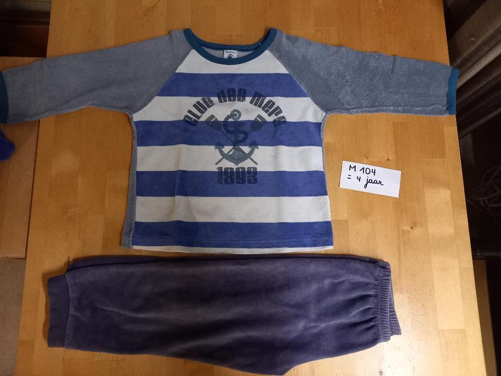 Nieuwstaat pakket pyama's maat 104 jongen, Nacht- of Onderkleding, Ophalen of Verzenden, Jongen, Petit Bateau