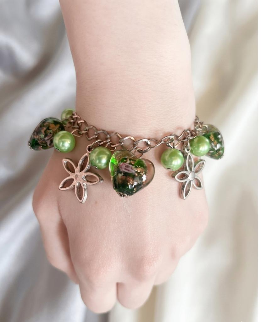 Prachtige Armband, Bijoux, Sacs & Beauté, Bracelets, Enlèvement ou Envoi, Comme neuf, Vert, Avec bracelets à breloques ou perles