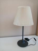Mooie tafellamp met voet in metaal, Enlèvement, Métal