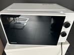Microgolfoven wit, merk Toshiba, Elektronische apparatuur, Microgolfovens, Ophalen, Microgolfoven, Zo goed als nieuw, Draaiplateau
