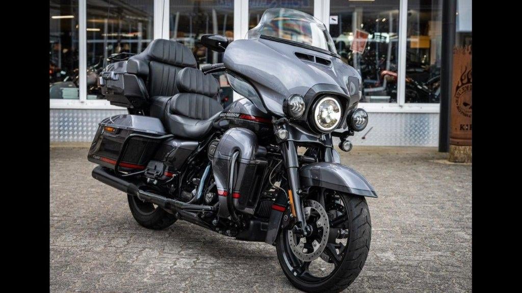 Harley Davidson CVO Ultra limited (que 13.594 km), Motos, Motos | Harley-Davidson, Occasion, Plus de 35 kW, 1923 cm³, Particulier