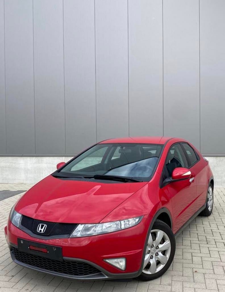 Honda Civic 2011 - 125dKM, Autos, Honda, Rouge, Euro 5, Achat, 135 g/km