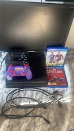 Playstation 4 +2 games +3 controllers, Games en Spelcomputers, Ophalen of Verzenden, Zo goed als nieuw, Met harde schijf, 1 TB