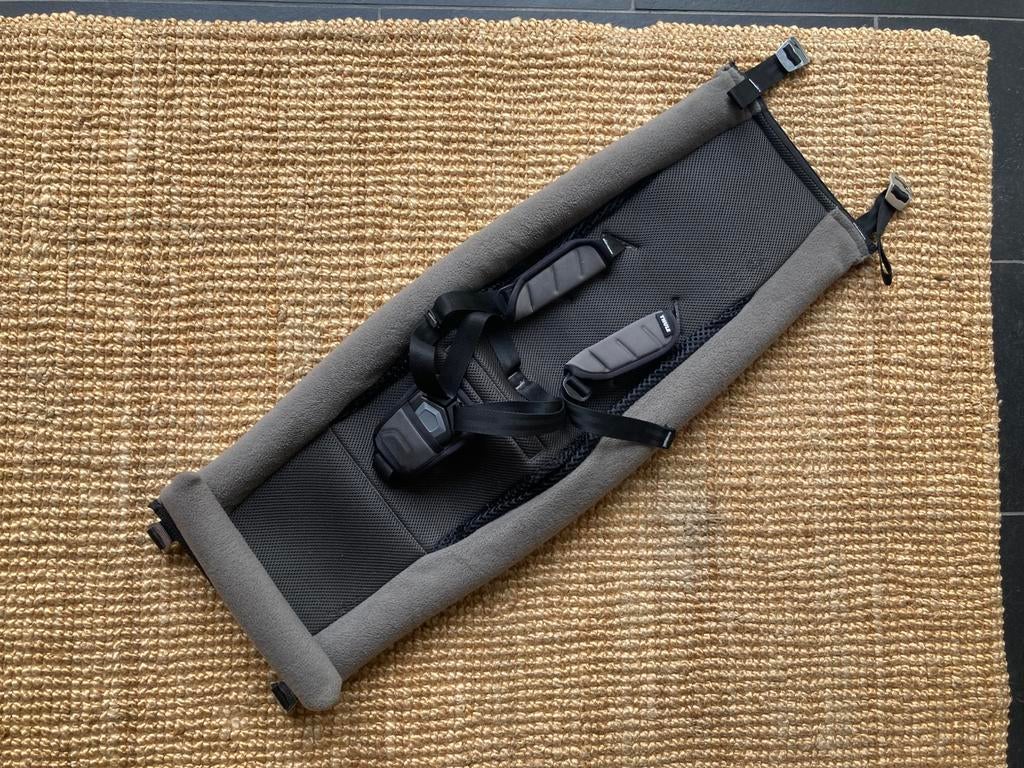 Thule infant sling, Enlèvement, Comme neuf