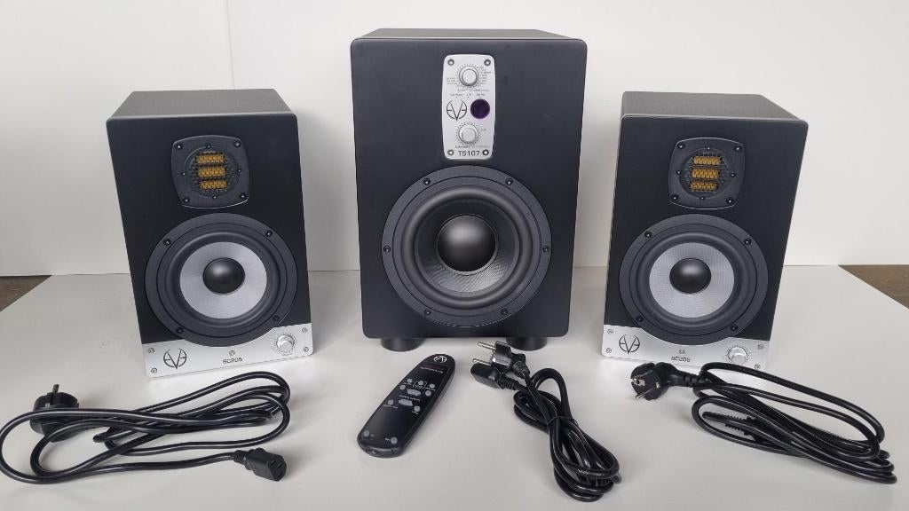 Enceintes EVE SC205 + TS 107, TV, Hi-fi & Vidéo, Enceintes, Neuf, Ensemble surround complet, Enlèvement