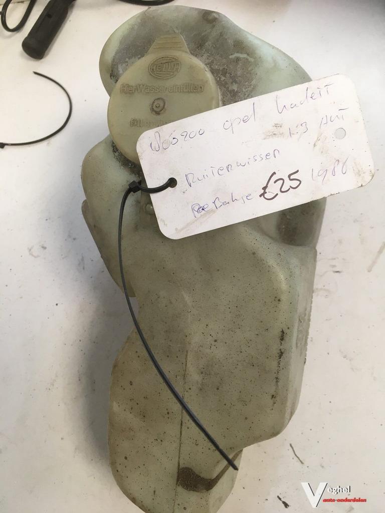 Opel Kadett E 1986 ruitensproeierreservoir, -, Utilisé, -, -