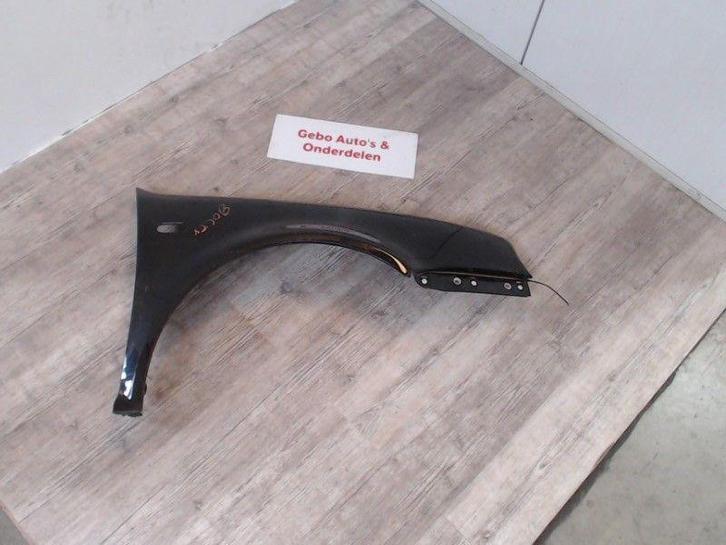 SPATBORD RECHTS VOOR Volkswagen Golf IV (1J1), Auto-onderdelen, Carrosserie, Spatbord, Volkswagen, Voor, Rechts, Gebruikt
