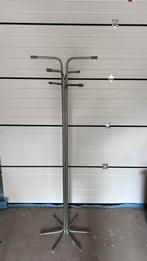 Vrijstaande kapstok, Ophalen, Gebruikt