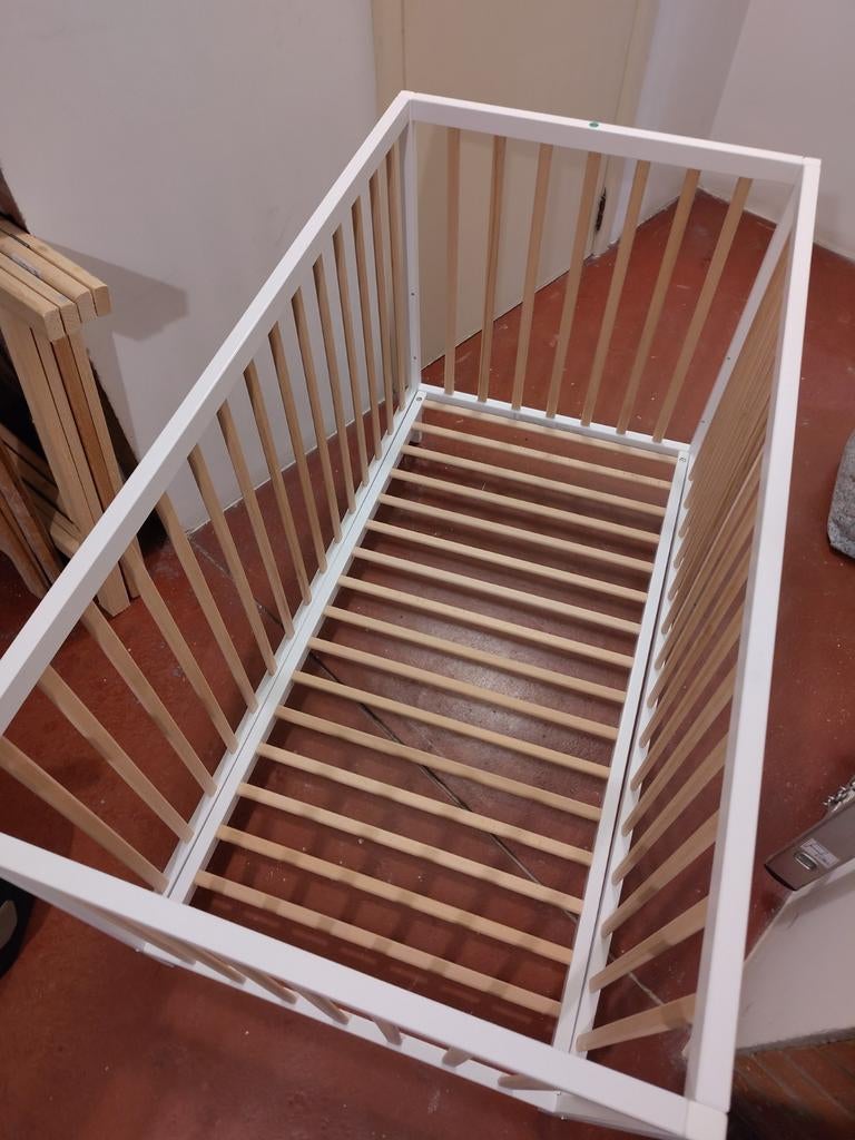 Lit à barreaux 60x120 + matelas en fibres de coco, Enlèvement, Lit