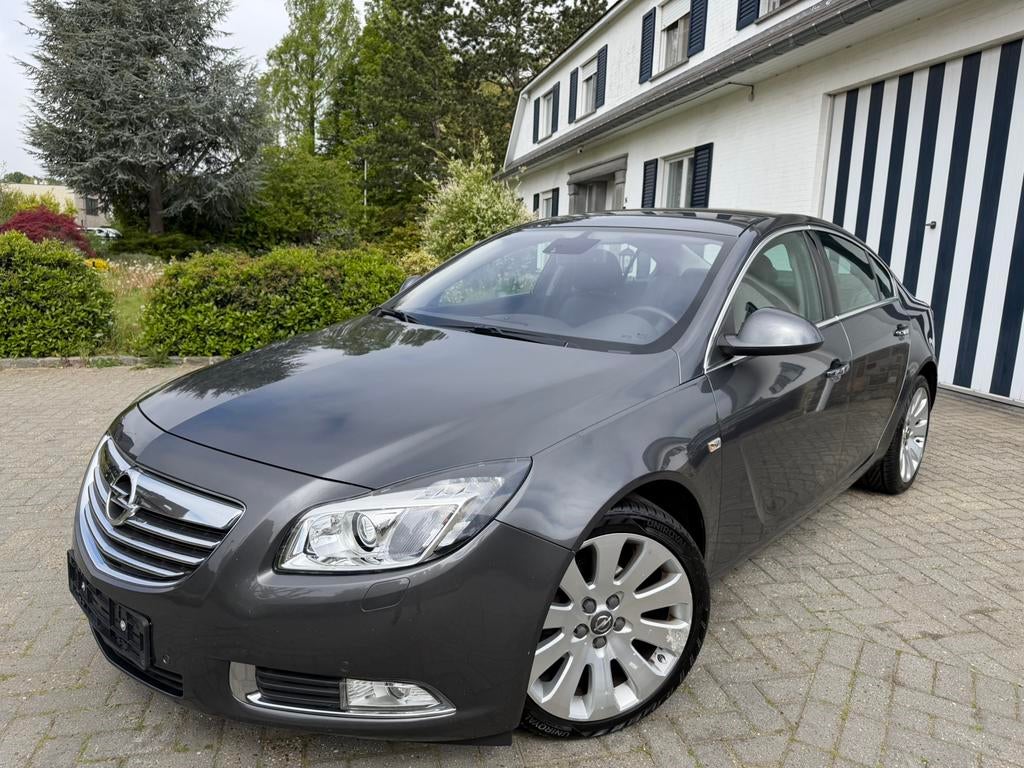 Opel Insignia - Automaat - Blanco Gekeurd - Nieuwstaat!, Auto's, Automaat, Euro 5, Zwart, 4 cilinders
