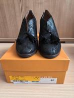 Chaussures à talons noires - Sergio Turri - taille 40, Vêtements | Femmes, Chaussures, Enlèvement ou Envoi, Chaussures à haut talons