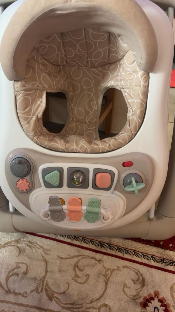 Baby Loopstoel, Ophalen, Zo goed als nieuw