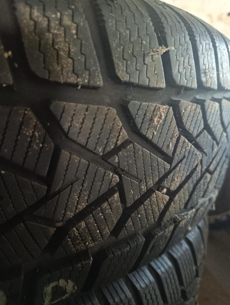 Pneus hivers, Autos : Pièces & Accessoires, 4 Saisons, 16 pouces, 205 mm, Pneu(s)