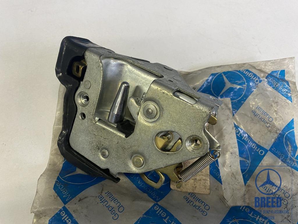 NOS slotmechaniek linksachter voor Mercedes-Benz W123 S123, Auto-onderdelen, Carrosserie, Mercedes-Benz, Nieuw, Ophalen of Verzenden
