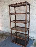 Grande étagère vintage en rotin avec 6 couches de verre fumé, Enlèvement ou Envoi