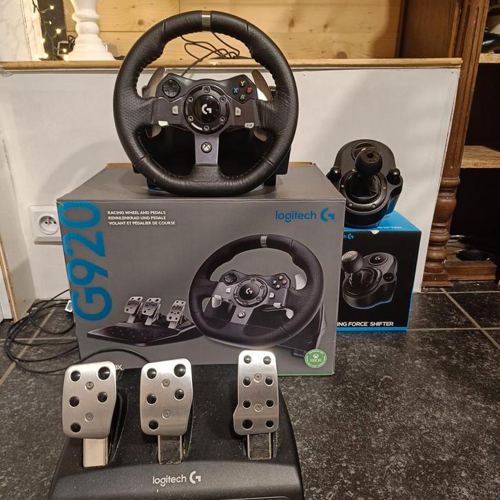 Xbox Logitech g920+ shifter, Consoles de jeu & Jeux vidéo, Consoles de jeu | Xbox | Accessoires, Utilisé, Xbox One, Xbox Series X