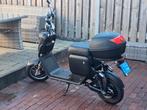 Scooter electrisch gts met slot. Koffer.alarm, Ophalen