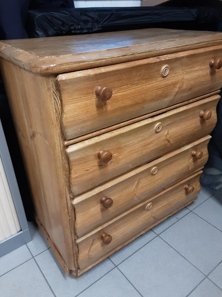 Oudgrenen ladenkast, Ophalen