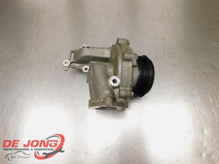 Waterpomp van een Mercedes E-Klasse, Gebruikt, -, Ophalen of Verzenden, -