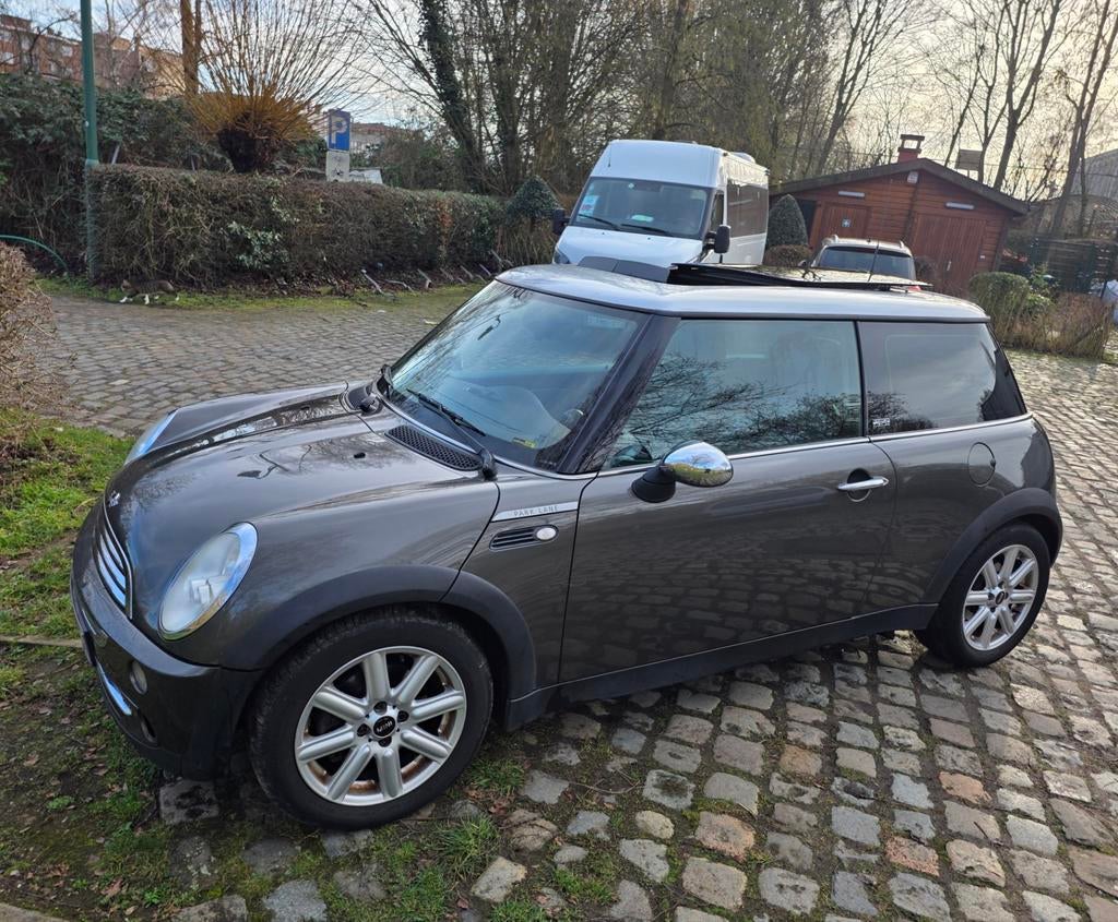 Mini Cooper boite automatique, Cuir, Argent ou Gris, Achat, Carnet d'entretien