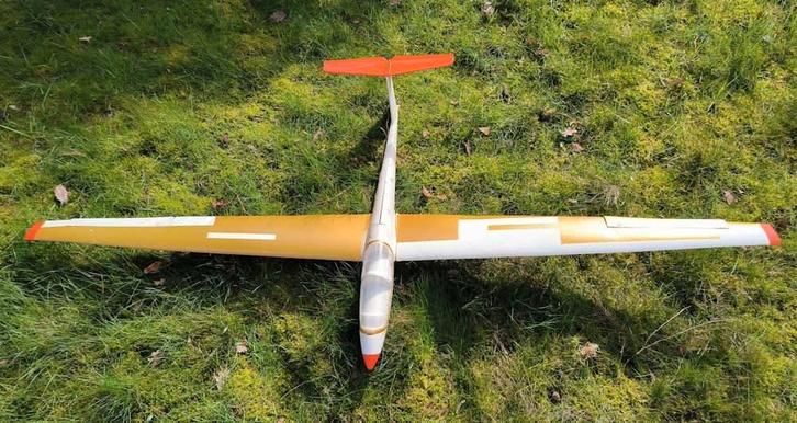 Moto Planeur ASK 21EP  de 2028mm d’envergure, Hobby & Loisirs créatifs, Modélisme | Radiocommandé & Téléguidé | Avions, Comme neuf