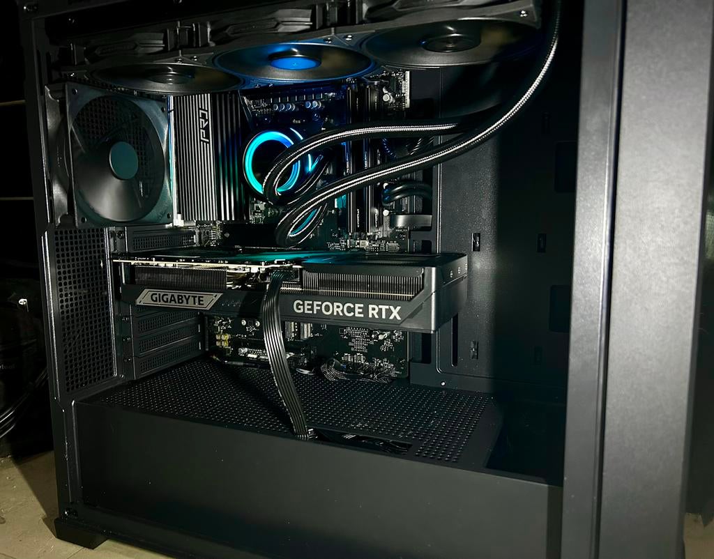 ORDINATEUR GAMER 5080 + 7800X3D CONFIG 4K, Neuf, 32 GB, Virtual Reality, 4 Ghz ou plus