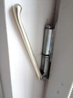 GEZOCHT! Hefboomscharnier geze. GEZOCHT!, Ophalen, Gebruikt, Overige materialen, Scharnier