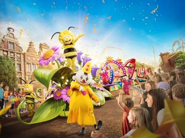 Plopsaland tickets 4 april, Tickets & Billets, Loisirs | Parcs d'attractions