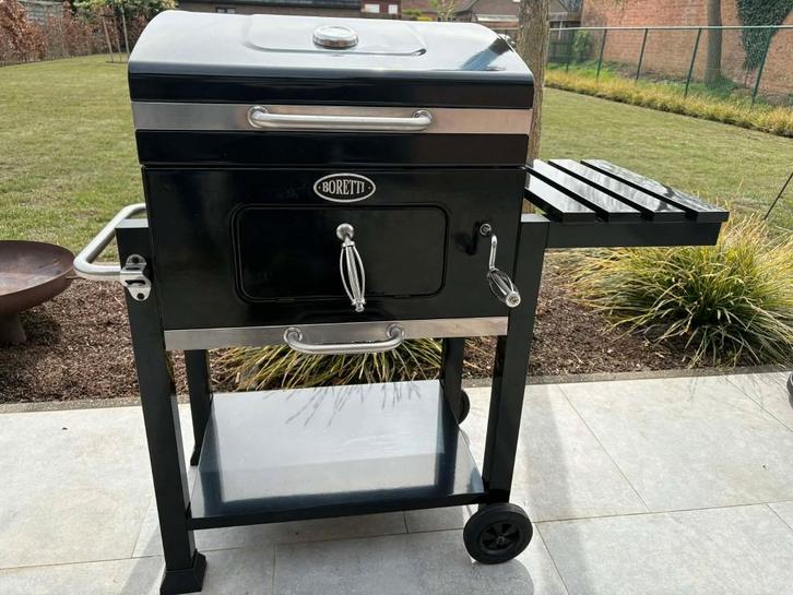 Boretti Carbone houtskool BBQ + hoes, Tuin en Terras, Houtskoolbarbecues, Gebruikt, Met accessoires, Ophalen