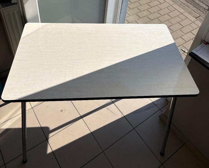 Table à manger, Maison & Meubles, Tables | Tables à manger, Utilisé, Cinq personnes ou plus, Rectangulaire, Métal, Enlèvement