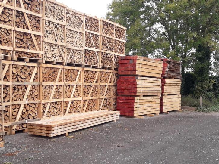 Poutres — Chêne français, Jardin & Terrasse, Poteaux, Poutres & Planches, Poutres, Enlèvement