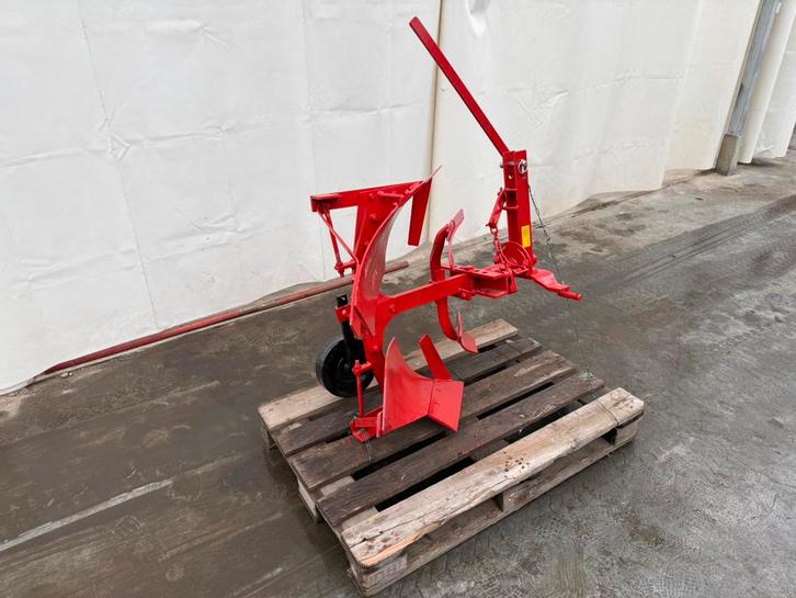 Charrue Aldo Biagioli VR180 à l'état neuf, construit en 2024, Articles professionnels, Agriculture | Outils, Enlèvement