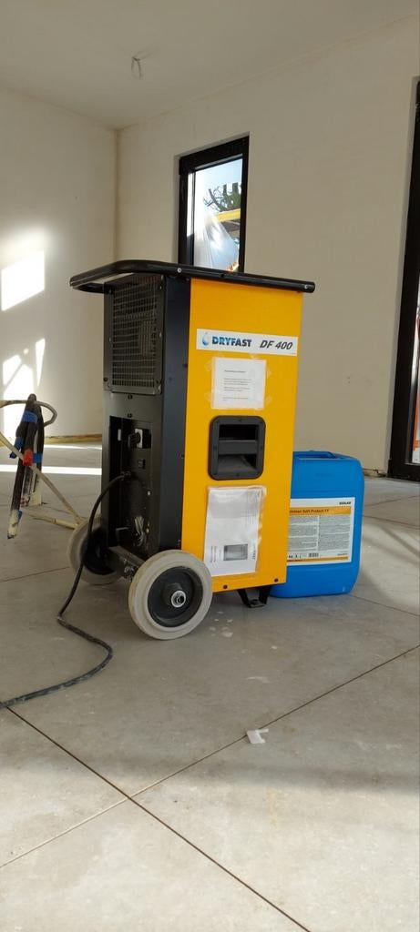 2 bouwdrogers Dryfast DF400 te huur - 35 euro per week, Doe-het-zelf en Bouw, Ventilatie en Afzuiging, Gebruikt, Afzuiger, Ophalen