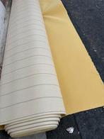 Tapijt vloer geel kleur 10mx4m /40m2.   60 euro !!!, Ophalen, Nieuw, Overige kleuren, 200 cm of meer
