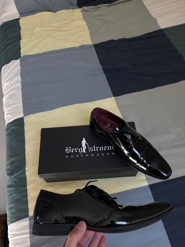 Chaussures cuir homme habillées 43 costume, Neuf, Enlèvement ou Envoi, Chaussures de travail, Noir