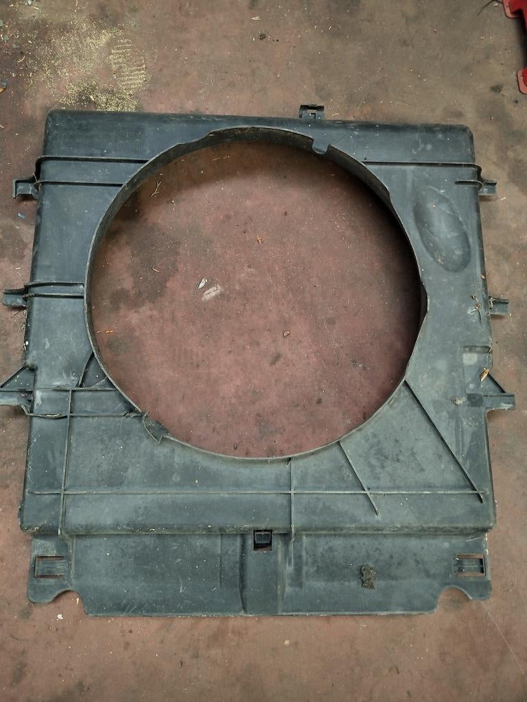 Sprinter 906 radiatorkap in zeer goede staat