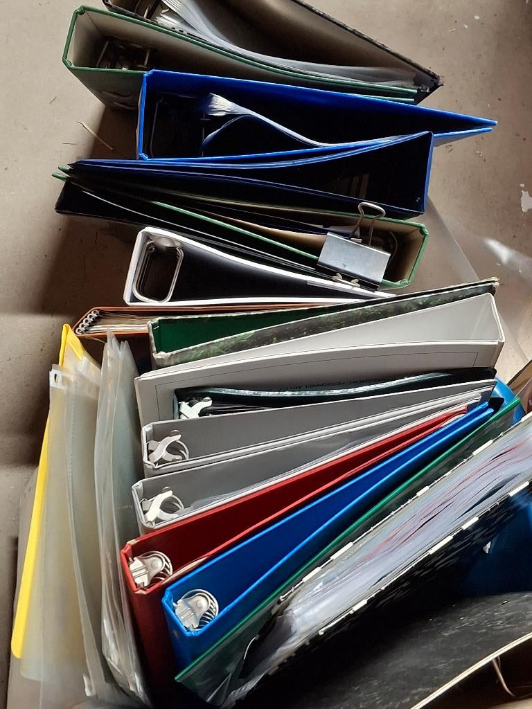 Kaften/cahier/hangmappen. Gratis, Zakelijke goederen, Kantoor en Winkelinrichting | Kantoorartikelen, Ophalen, Gebruikt, Overige typen