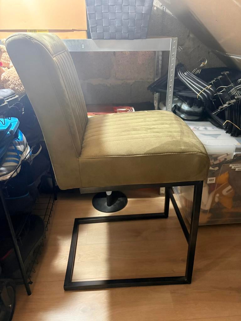 Tabouret de bar Moss Green (nouveau !), Maison & Meubles, Tabourets de bar, Neuf, 1 tabouret, Avec repose-pieds, Enlèvement