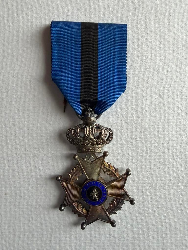 Ordre du Chevalier Léopold II, Collections, Objets militaires | Général, Enlèvement ou Envoi
