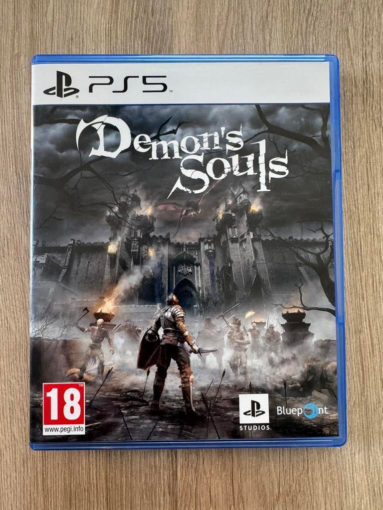 Demon’s Souls PS5, Games en Spelcomputers, Ophalen, Zo goed als nieuw