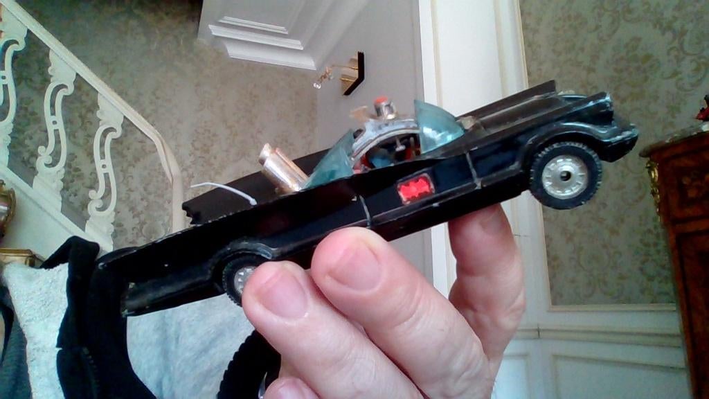 Batmobile et hélico corgi toys prix la pièce, Ophalen