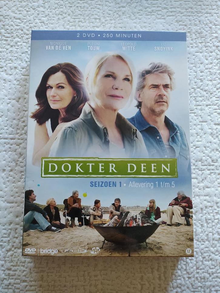 Dokter Deen Seizoen 1 (Deel 1 & 2), CD & DVD, DVD | TV & Séries télévisées, Comme neuf, Autres genres, À partir de 12 ans, Enlèvement ou Envoi