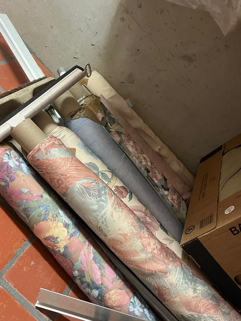 Rollen met stof, Enlèvement, Comme neuf