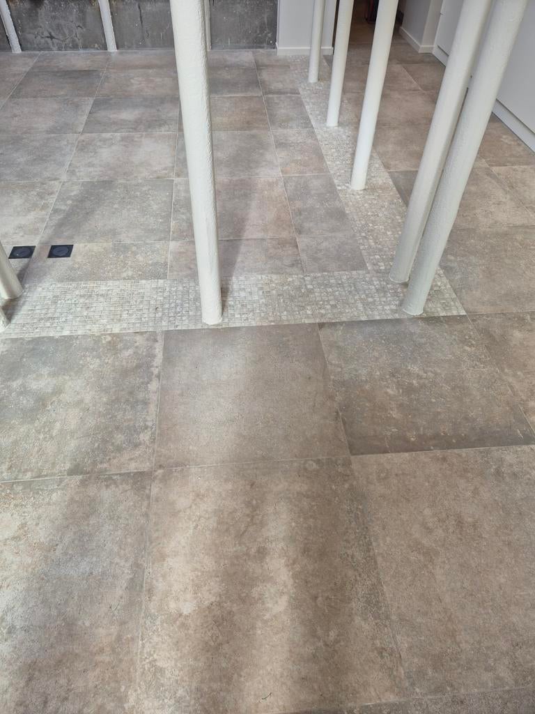 Vloertegel 60×60cm, 16 m², Ophalen, Keramiek