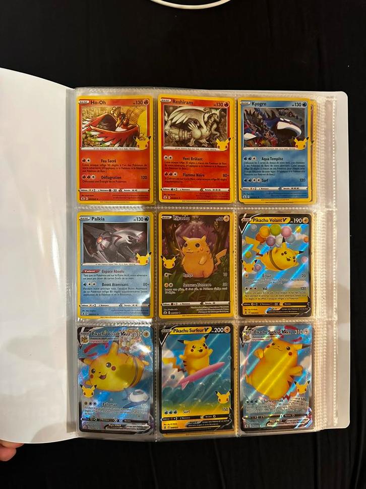 Pokémon Master set célébration 25 ans francais, Hobby & Loisirs créatifs, Jeux de cartes à collectionner | Pokémon, Neuf, Enlèvement ou Envoi