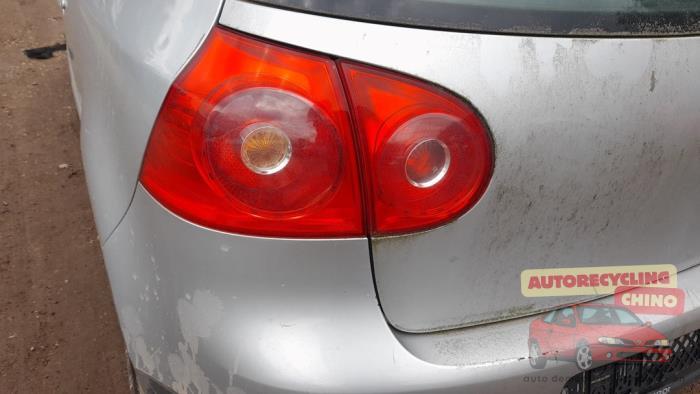 Achterlicht links van een Volkswagen Golf, Gebruikt, -, Volkswagen, -